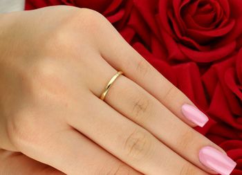 Elegancki pierścionek z żółtego i białego złota 585, z diamentem 0,18 ct, barwa H, czystość SI. Model R55116YW, waga 2,10 g. Certyfikat autentyczności w zestawie.5.jpg